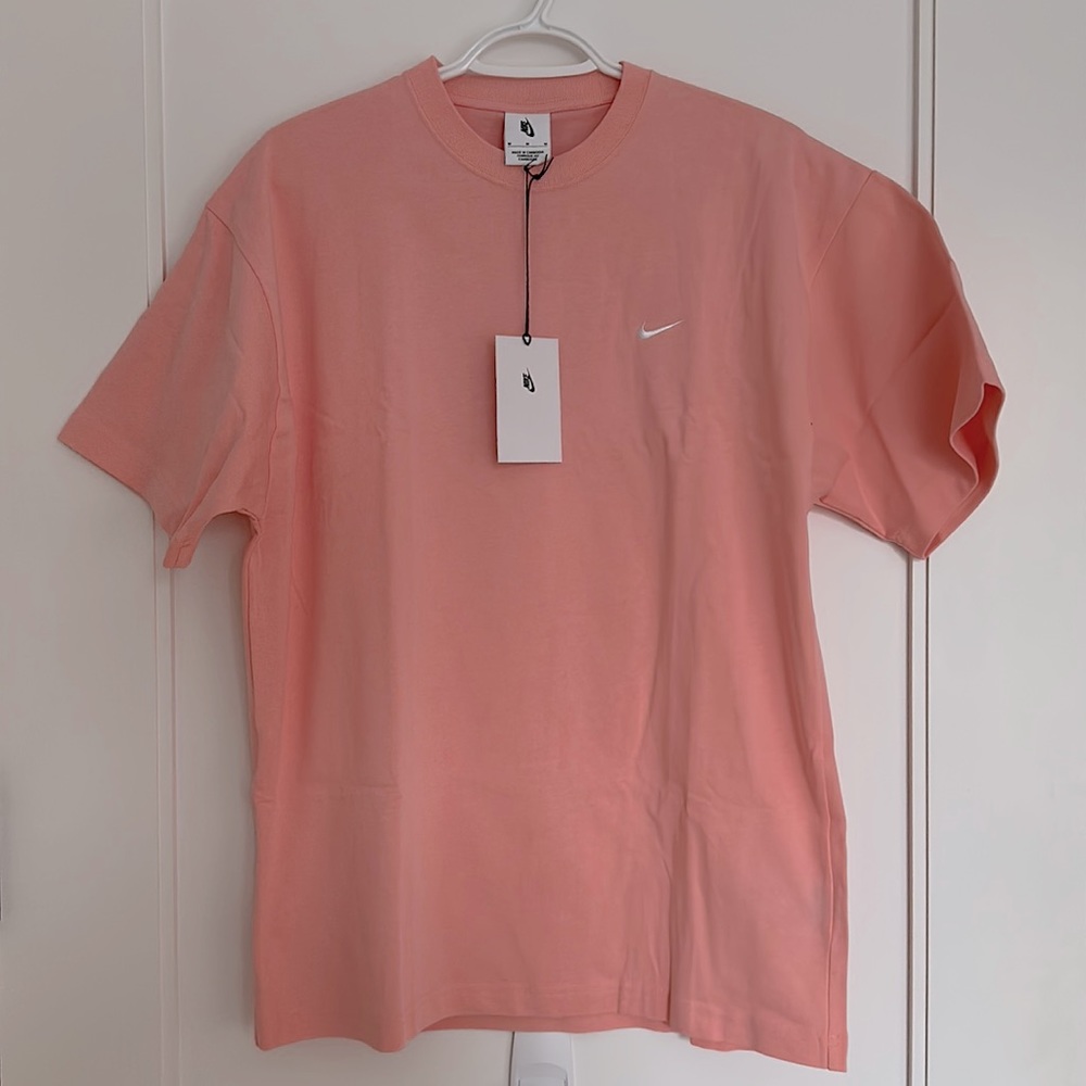 BNWT Nike Premium Streetwear Faded Pink T-Shirt Men’s Medium